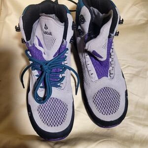 Vasque Women's Purple and Gray Hiking Shoes